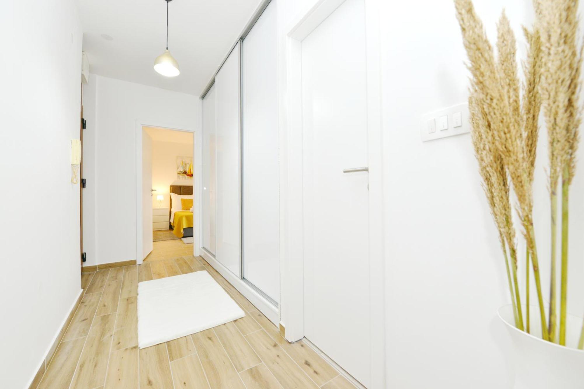 Apartman Lola Задар Екстериор снимка
